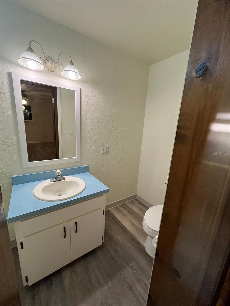 Image 10 of 25 For 309 Riviera Drive