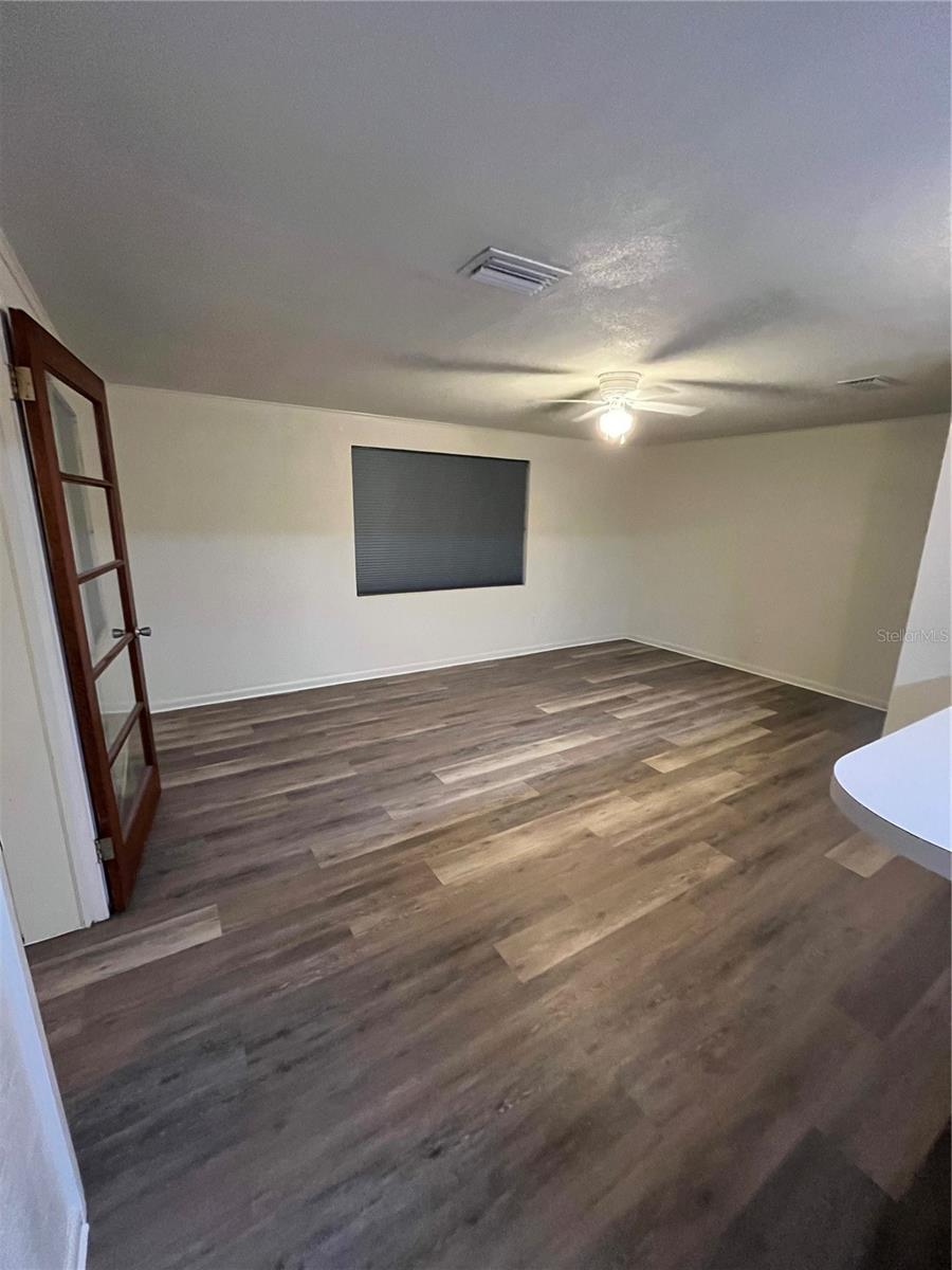 Image 17 of 25 For 309 Riviera Drive