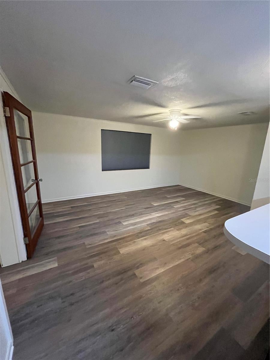 Image 20 of 25 For 309 Riviera Drive