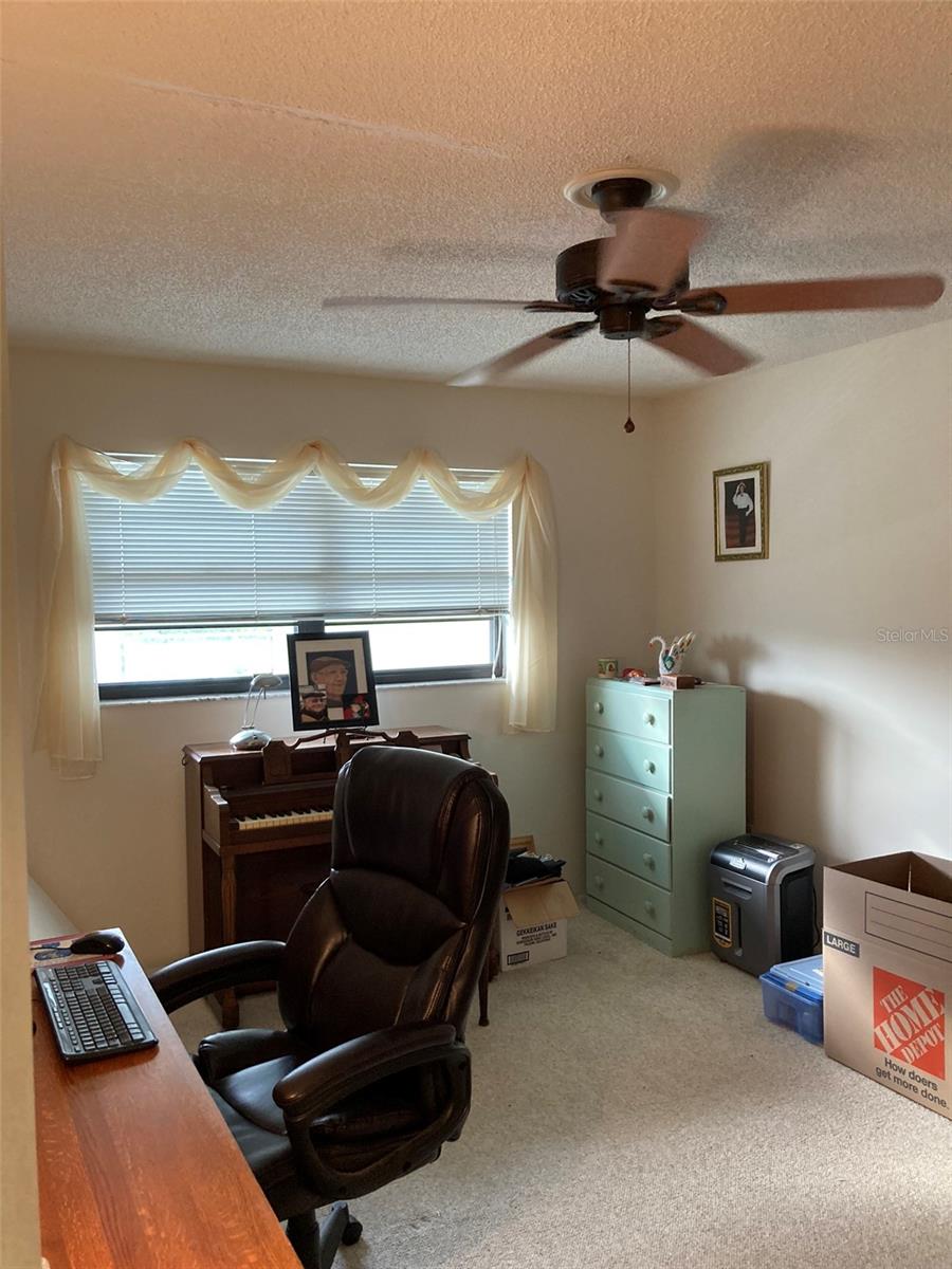 Image 16 of 36 For 5970 80th Street N 412