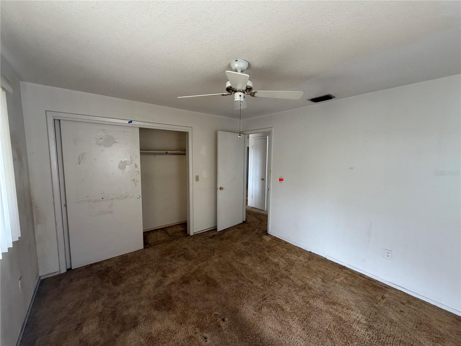 Image 8 of 23 For 1802 Vancouver Drive