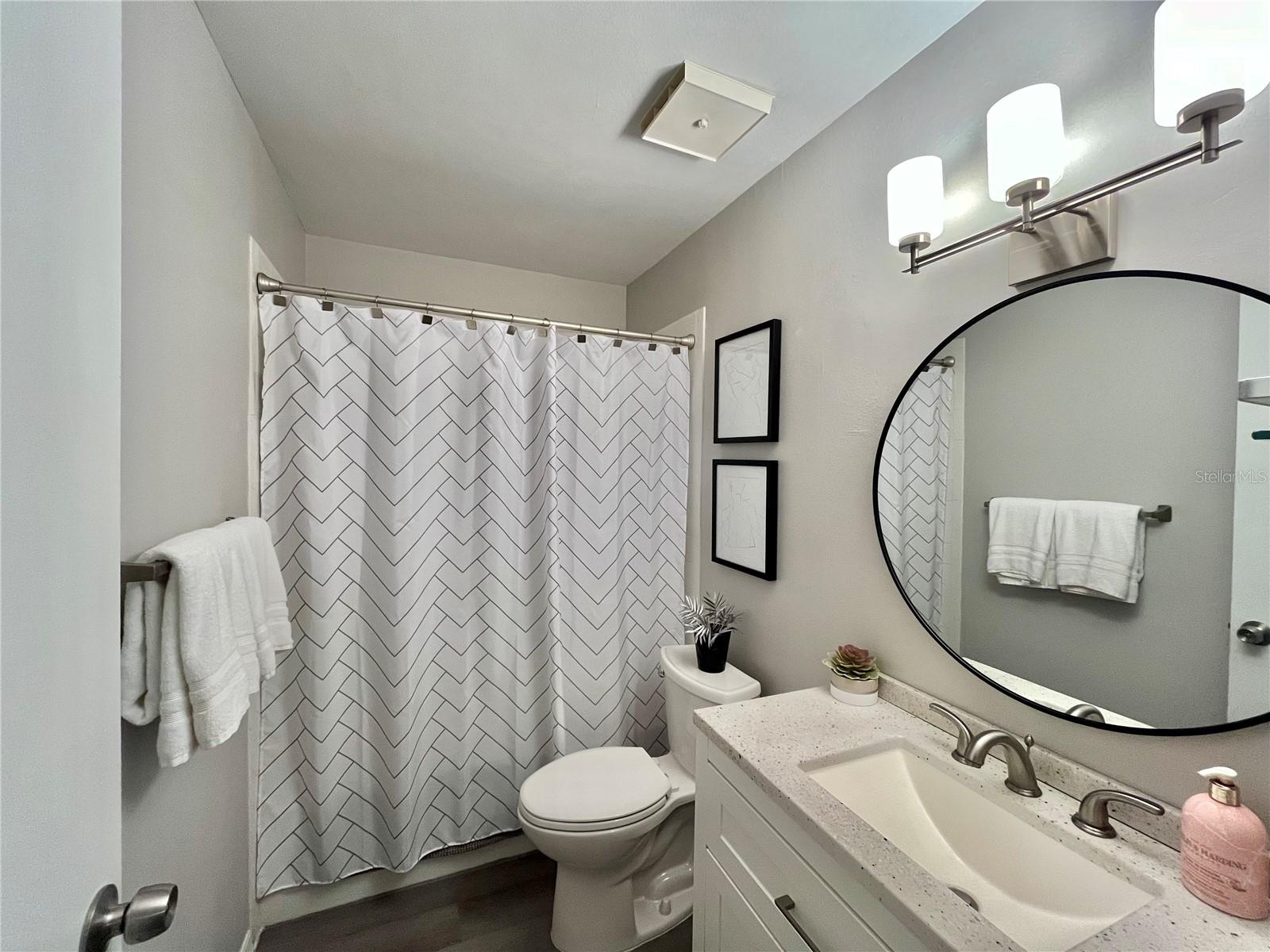 Image 24 of 28 For 2045 Hunters Glen Drive 526