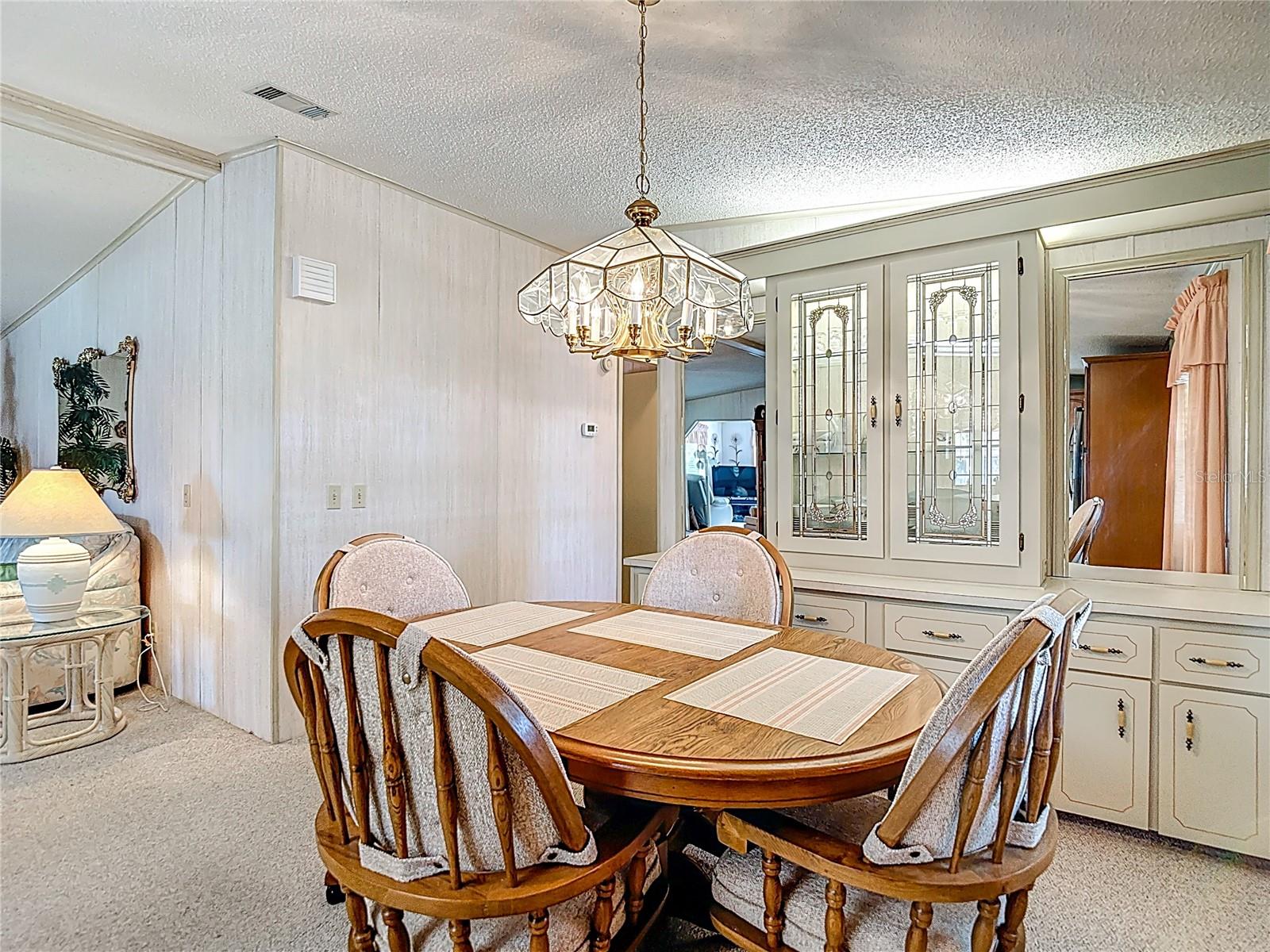 Image 5 of 23 For 14761 Rialto Avenue