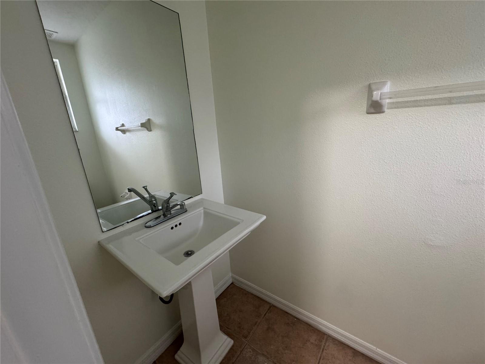 Image 10 of 31 For 9775 Carlsdale Drive
