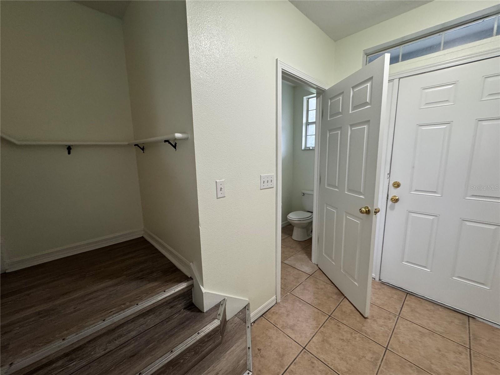 Image 11 of 31 For 9775 Carlsdale Drive