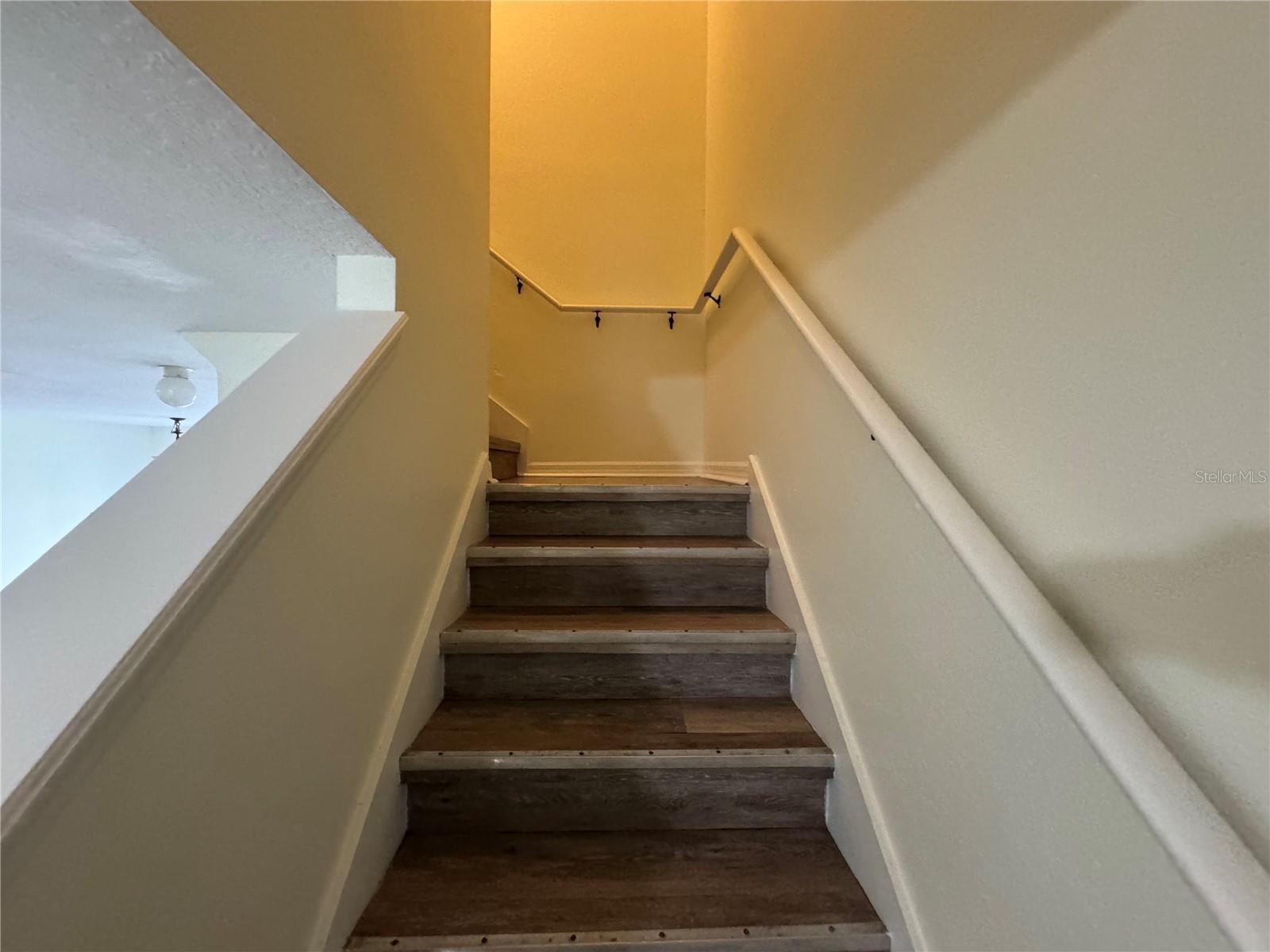 Image 15 of 31 For 9775 Carlsdale Drive