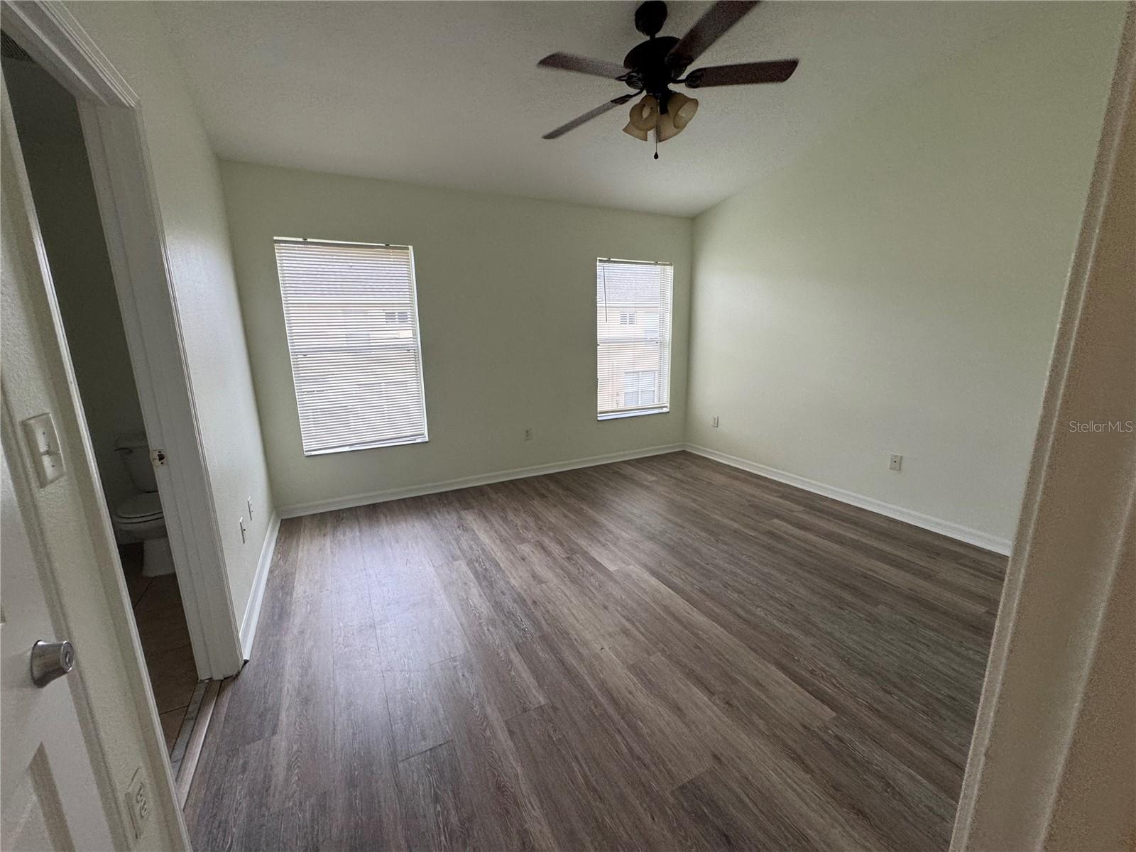 Image 21 of 31 For 9775 Carlsdale Drive