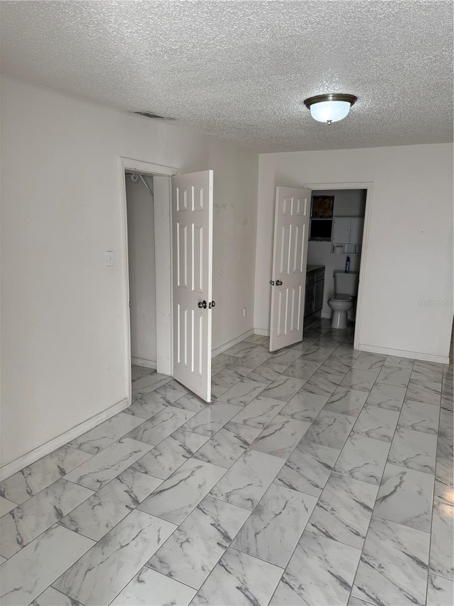 Image 20 of 28 For 5109 30th Street