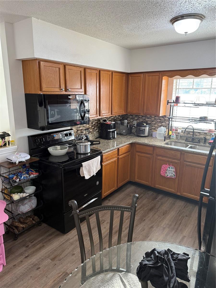 Image 4 of 28 For 5109 30th Street