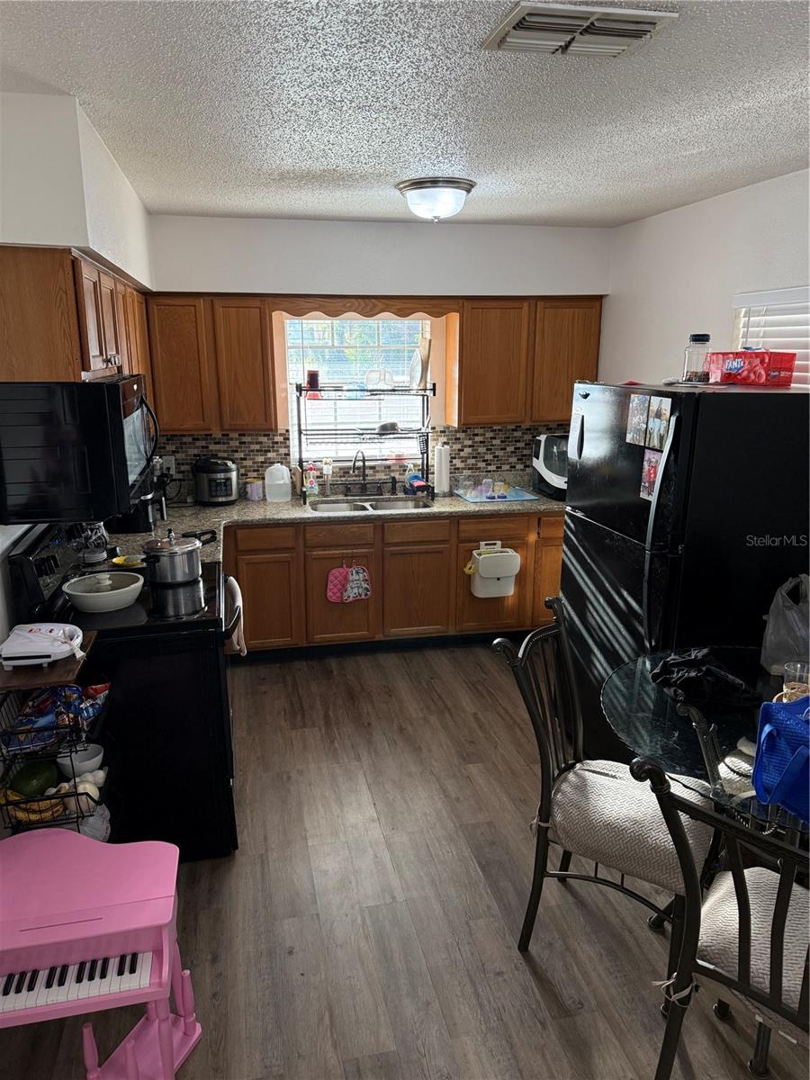 Image 5 of 28 For 5109 30th Street