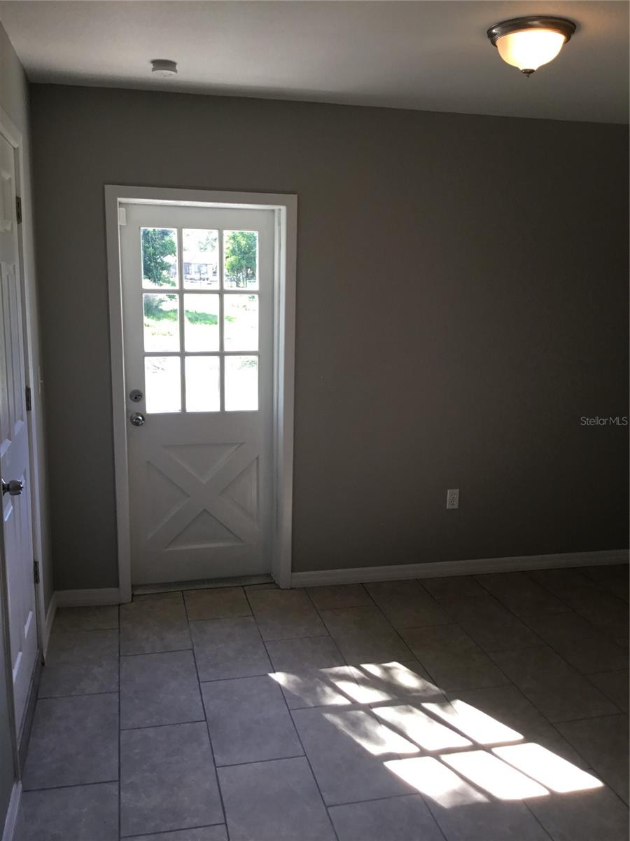 Image 8 of 14 For 3239 Lenwood Drive