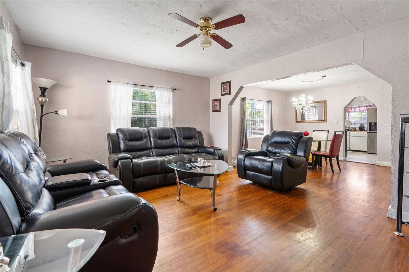 Listing photo id 7 for 2708 Matanzas Avenue