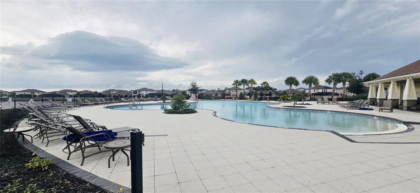 Listing photo id 43 for 10907 Green Harvest Drive