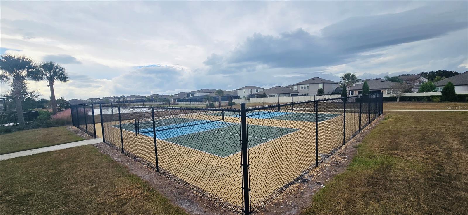 Listing photo id 46 for 10907 Green Harvest Drive