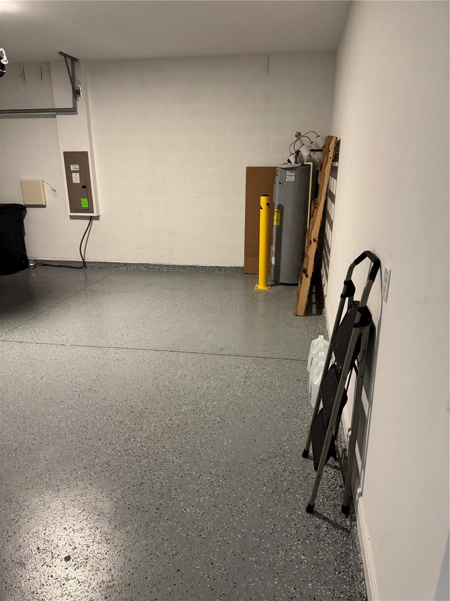 Image 27 of 37 For 12118 Bald Cypress Cove