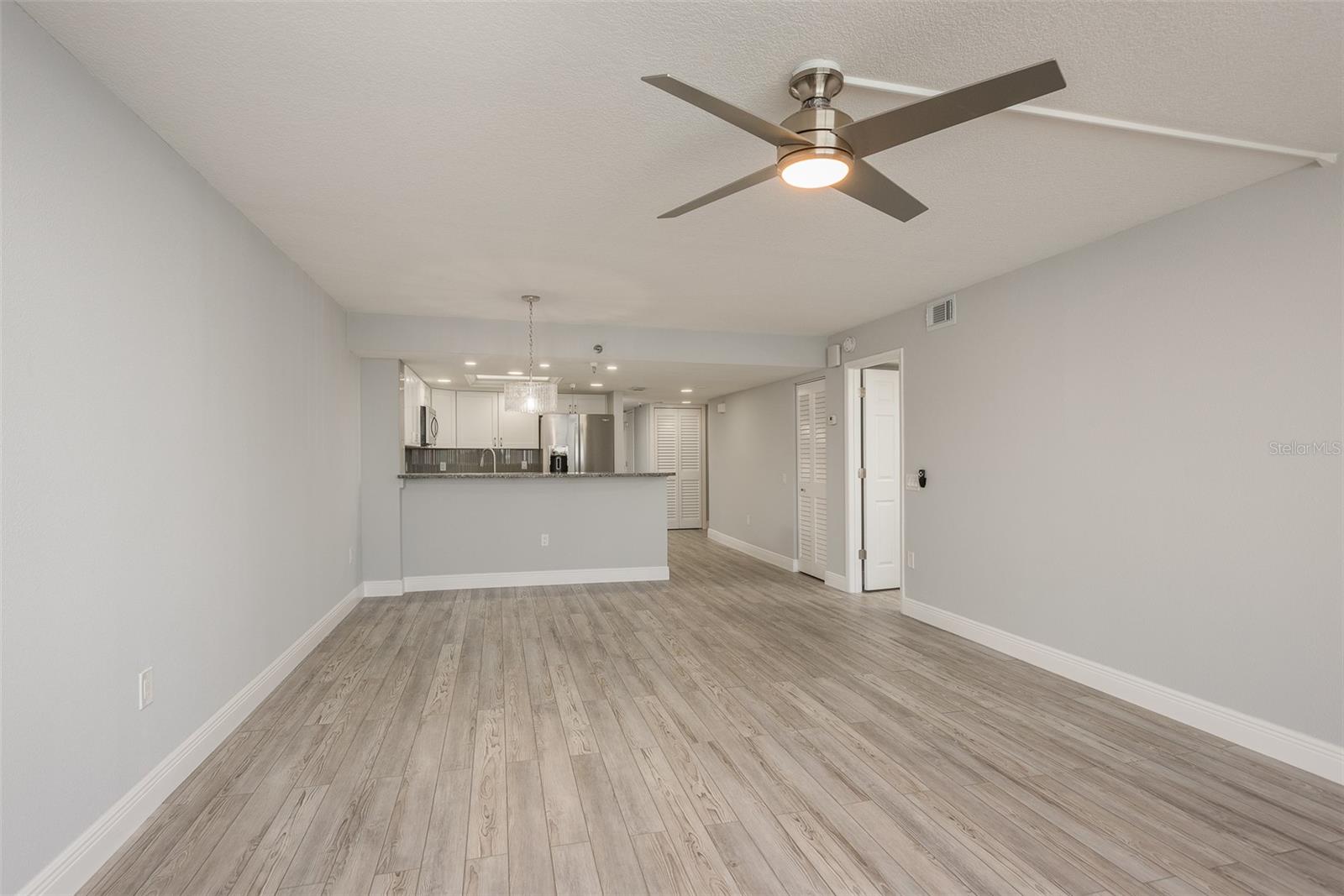 Image 10 of 29 For 6035 Sea Ranch Drive 306