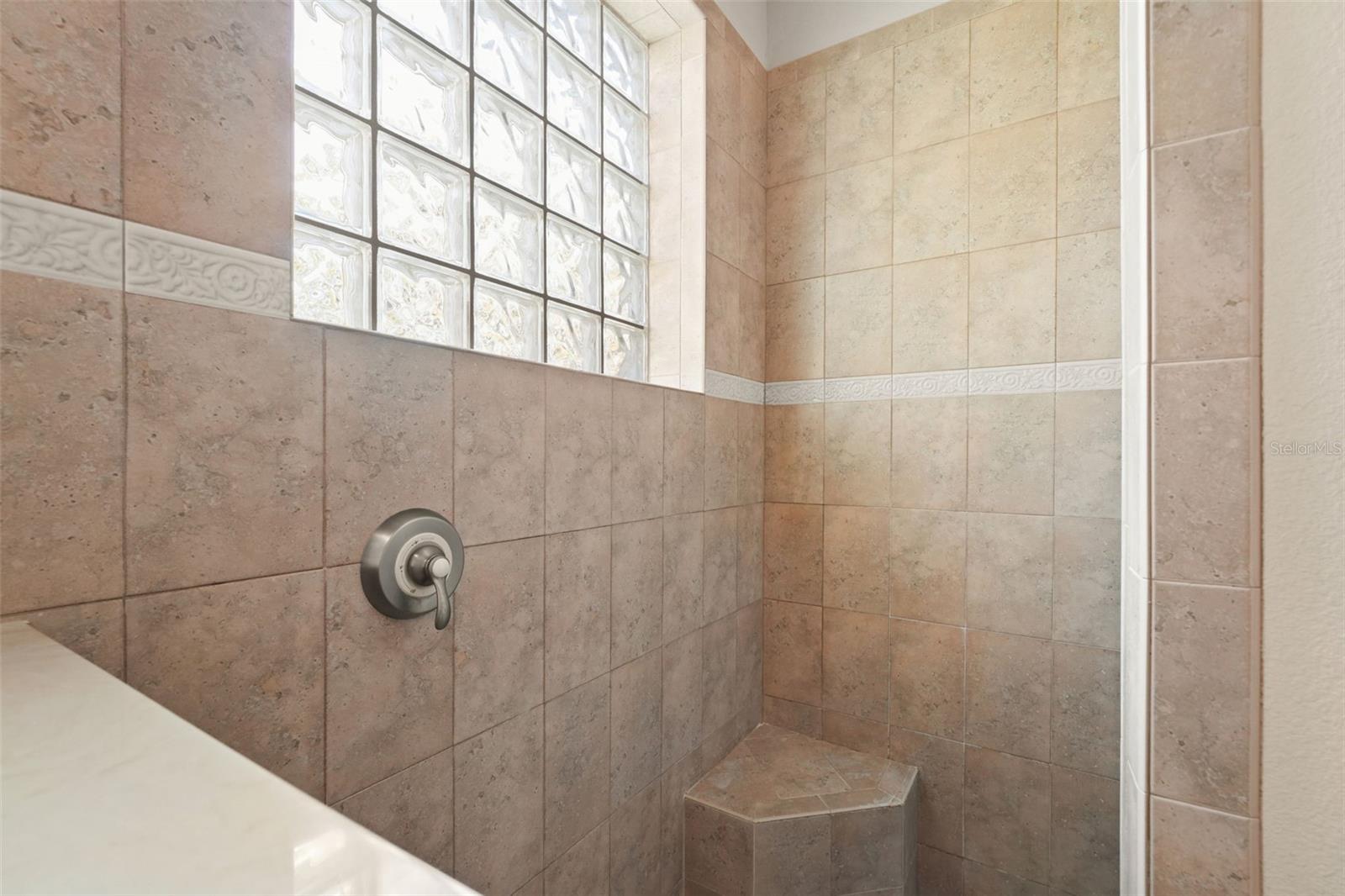 Image 21 of 50 For 9059 Penelope Drive