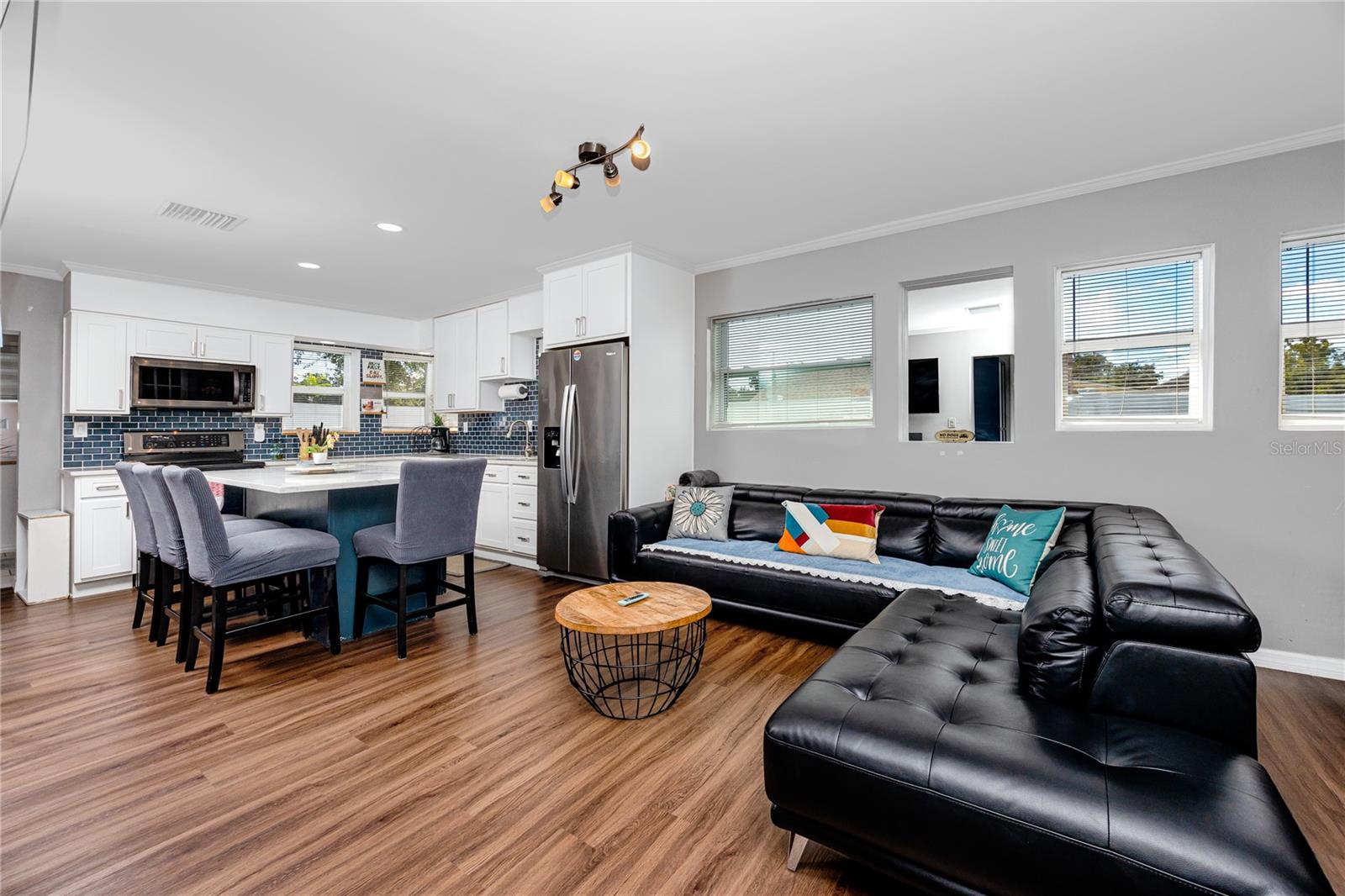 Image 22 of 49 For 4150 40th Street N