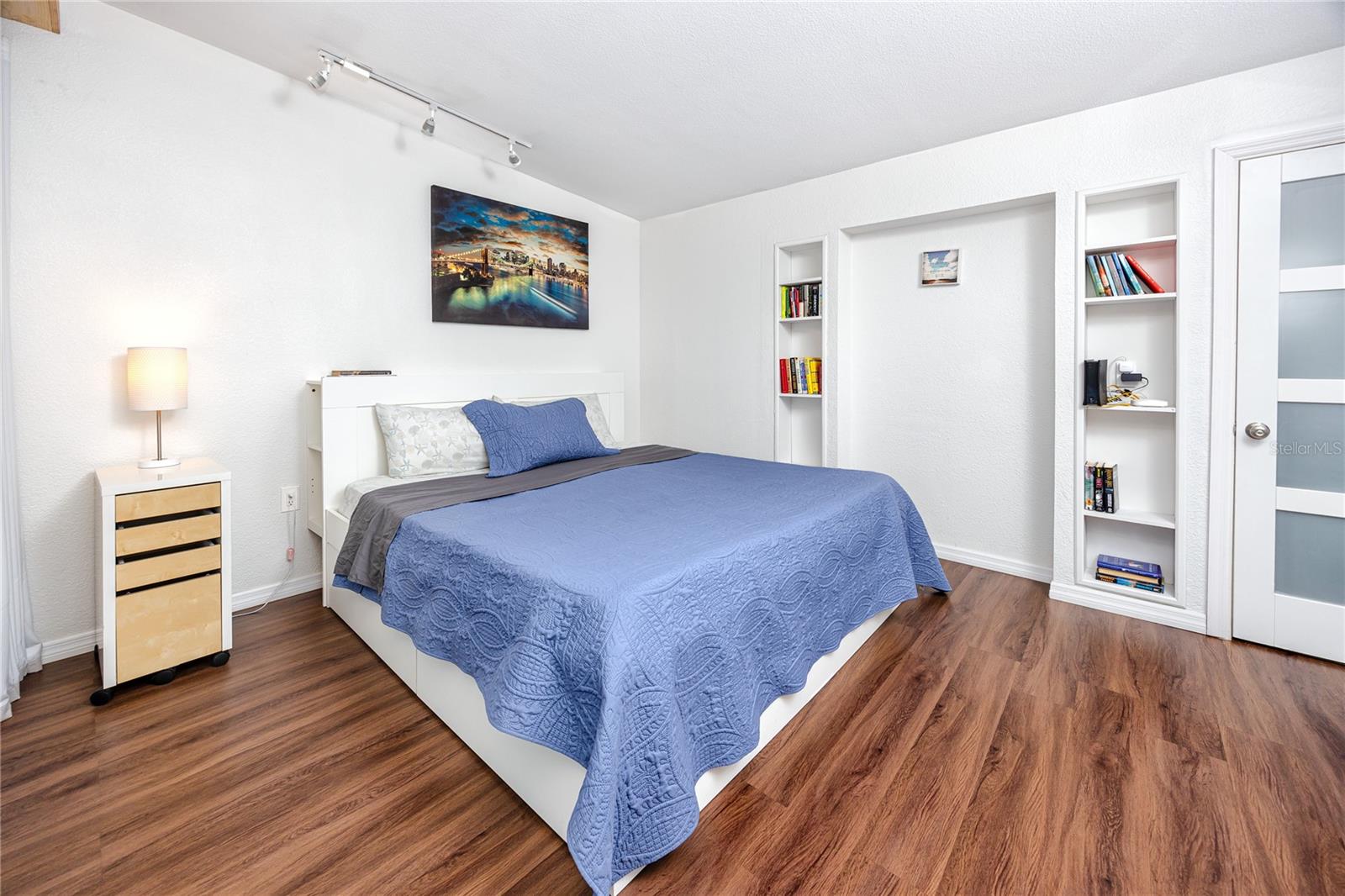 Image 35 of 49 For 4150 40th Street N