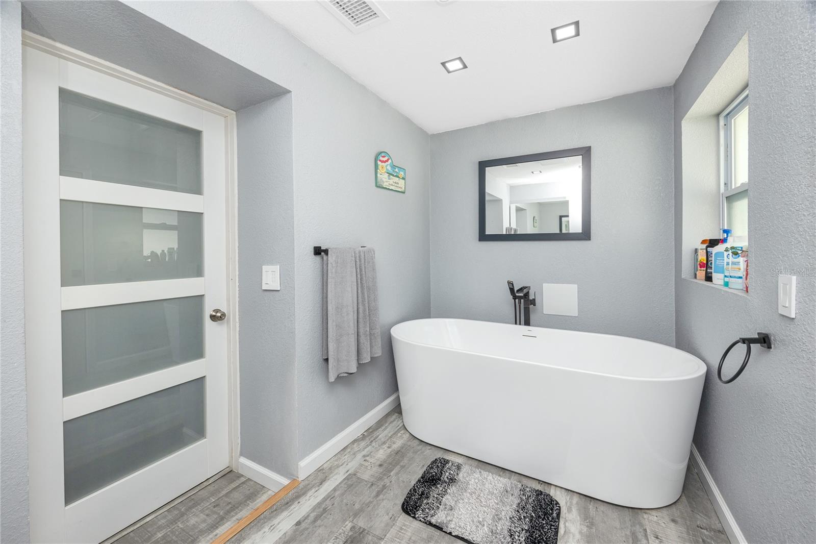 Image 40 of 49 For 4150 40th Street N