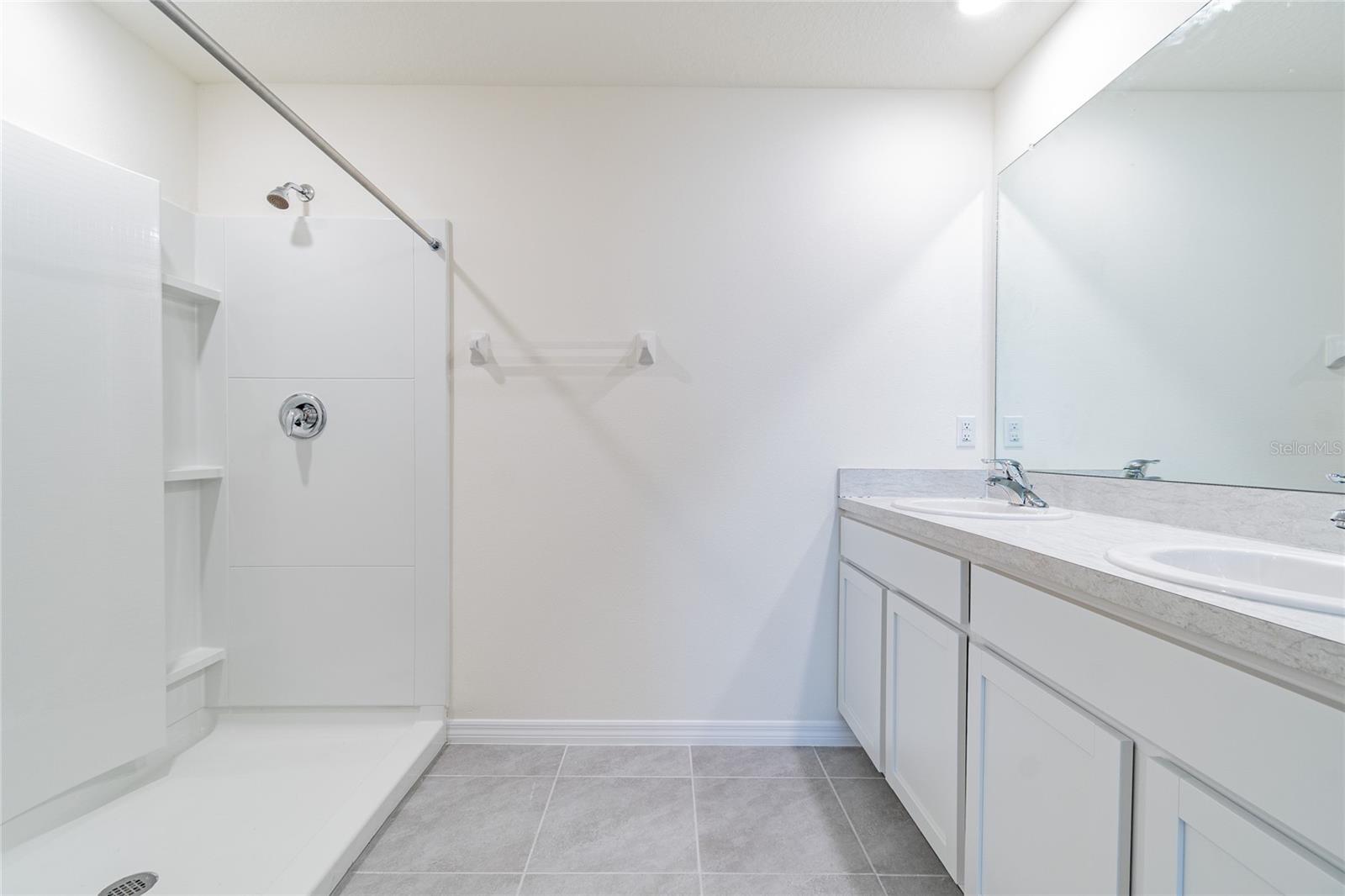 Image 14 of 61 For 808 Tidal Rock Avenue