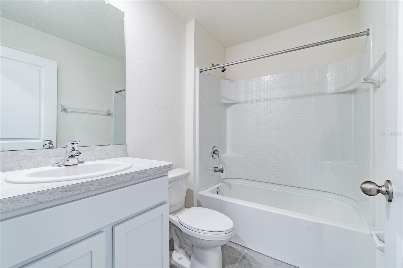 Image 19 of 61 For 808 Tidal Rock Avenue