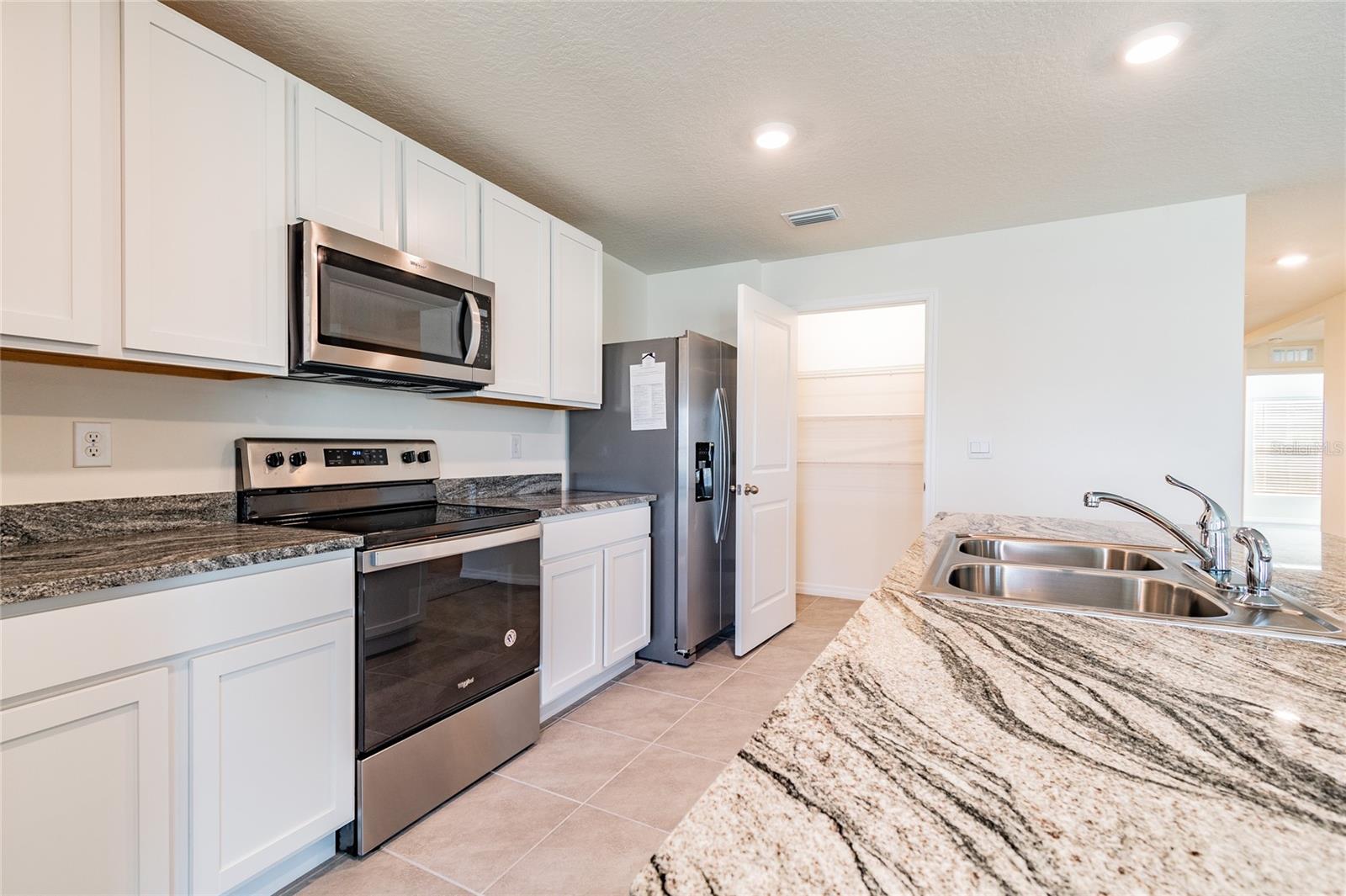 Image 2 of 61 For 808 Tidal Rock Avenue