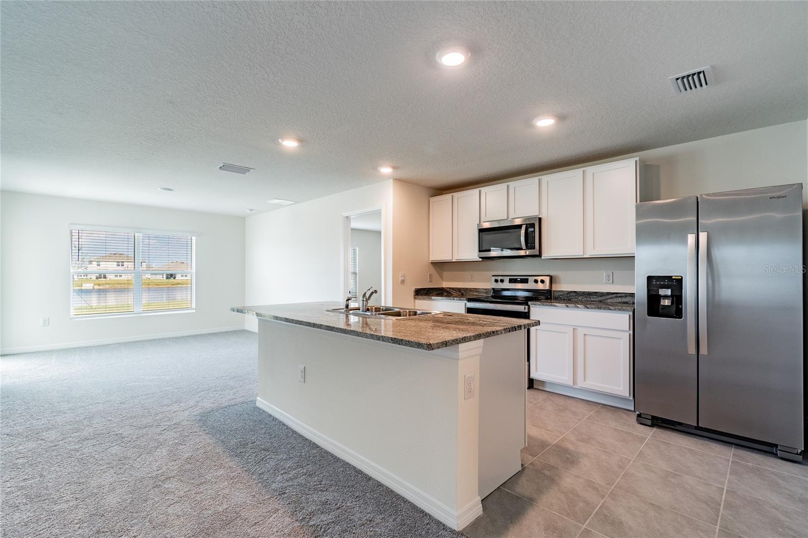 Image 4 of 61 For 808 Tidal Rock Avenue