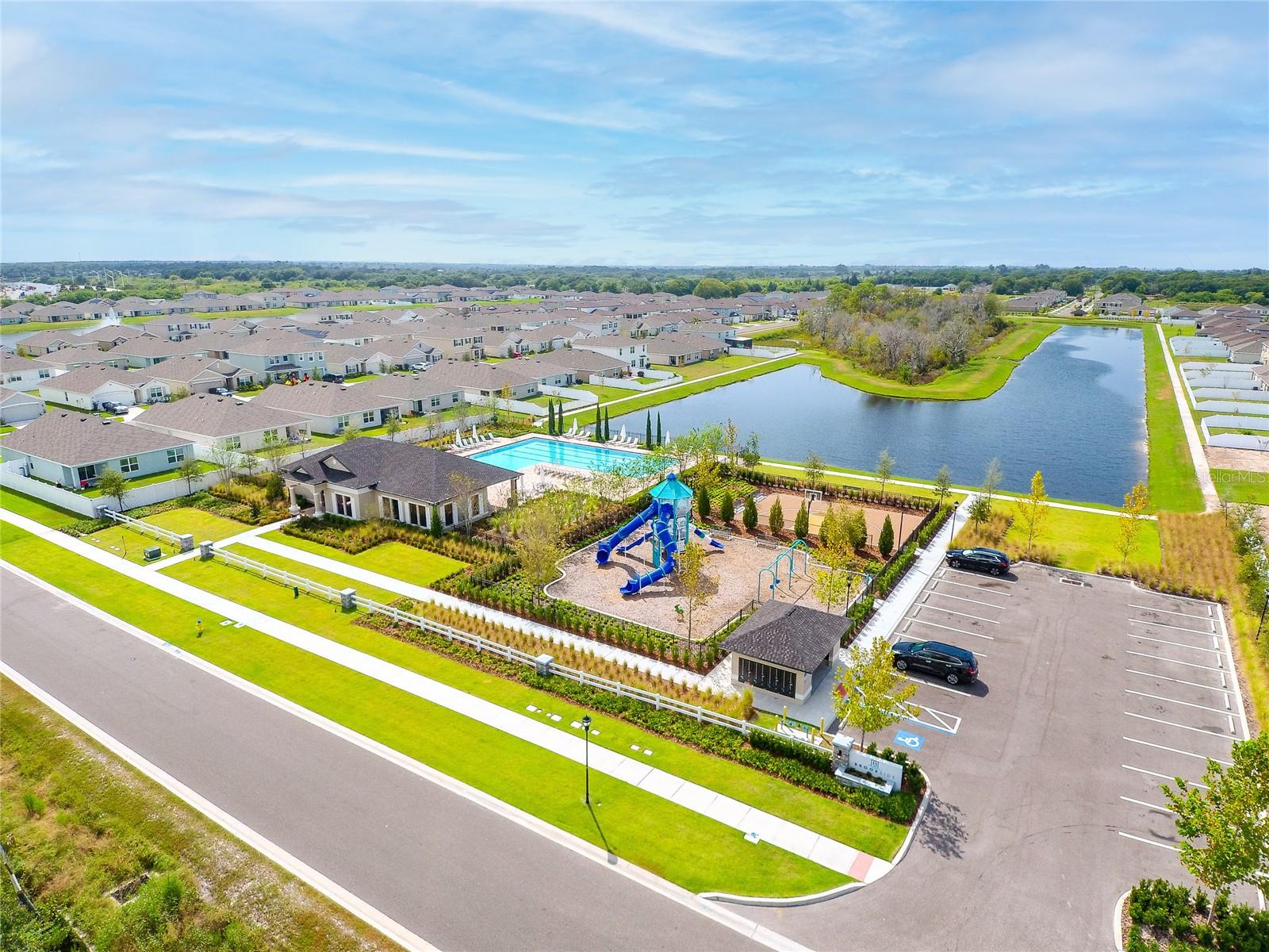 Image 58 of 61 For 808 Tidal Rock Avenue