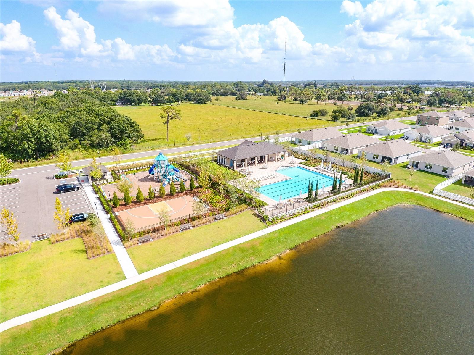 Image 59 of 61 For 808 Tidal Rock Avenue