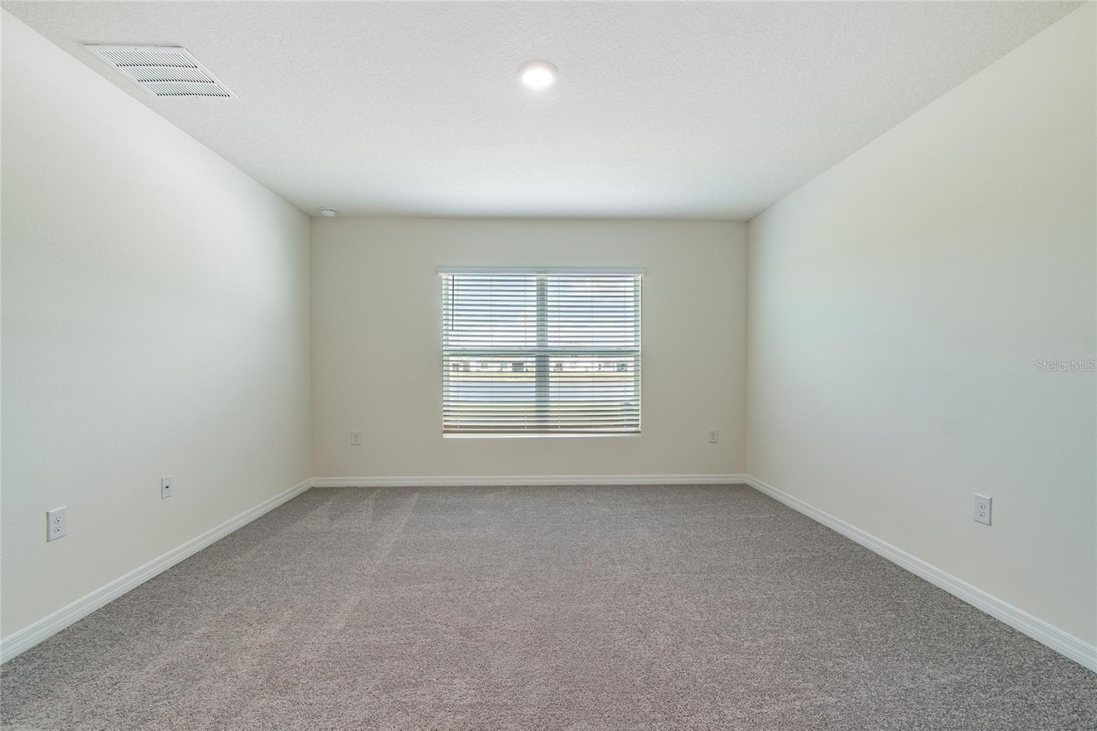 Image 9 of 61 For 808 Tidal Rock Avenue