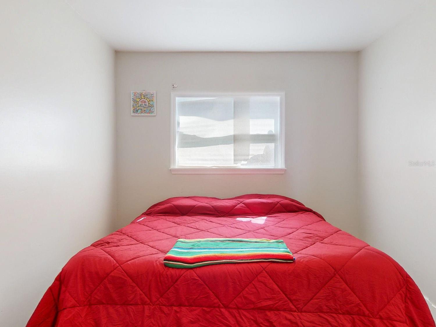 Image 13 of 37 For 827 26th Avenue S