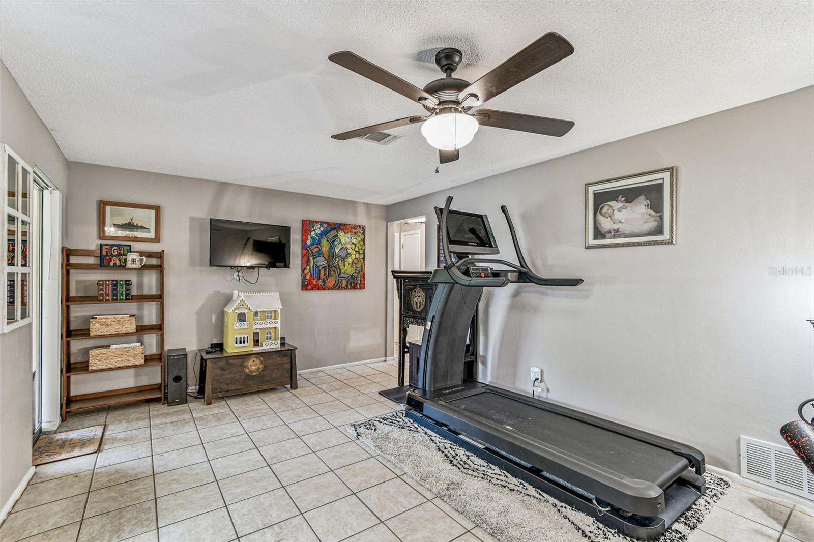 Image 15 of 53 For 1878 Princeton Drive
