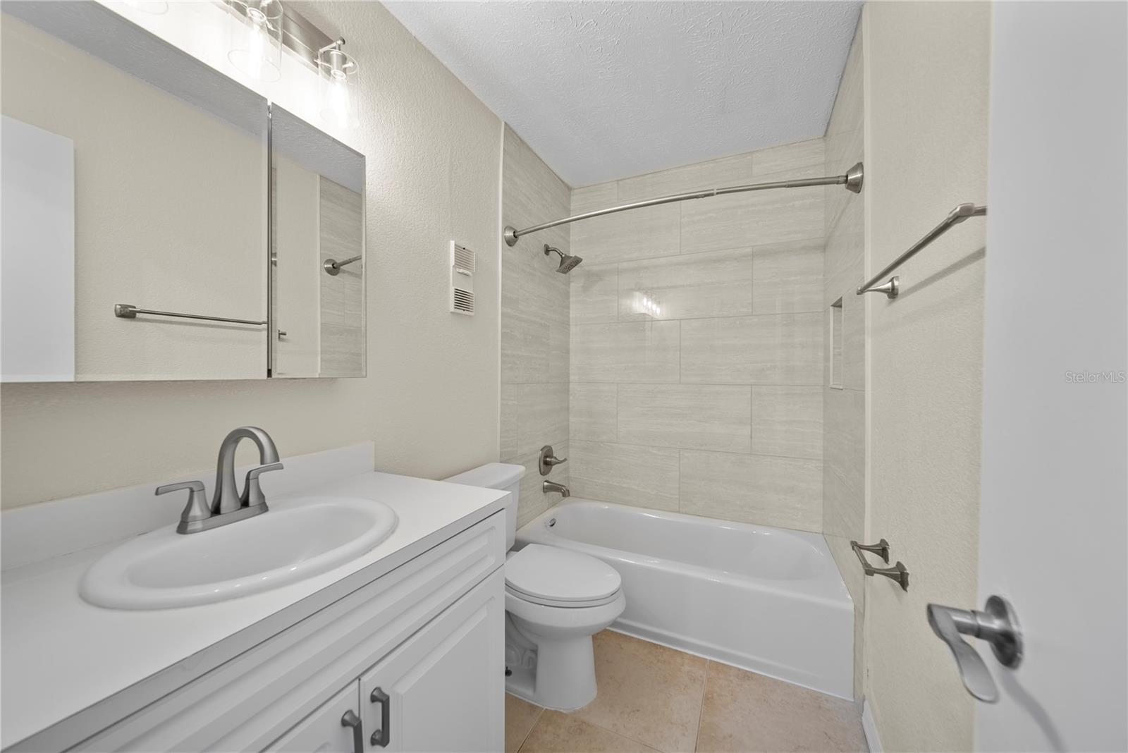 Image 14 of 30 For 13713 Juniper Blossom Drive