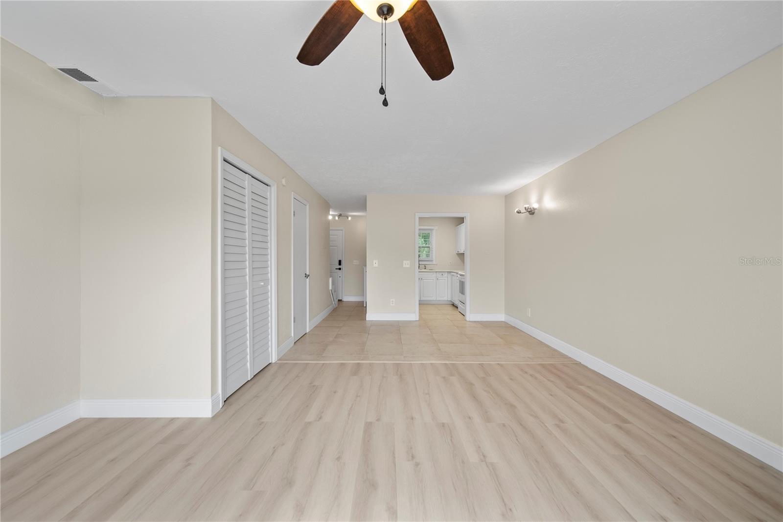 Image 6 of 30 For 13713 Juniper Blossom Drive