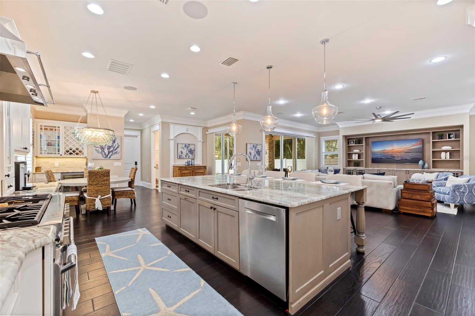 Image 11 of 44 For 310 8th Avenue N