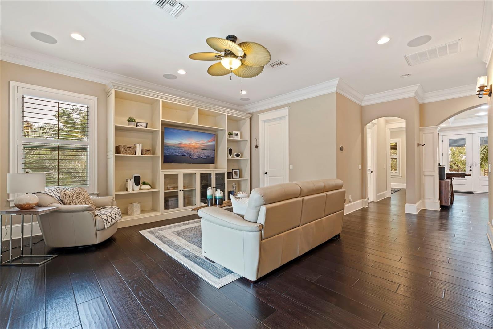 Image 21 of 44 For 310 8th Avenue N