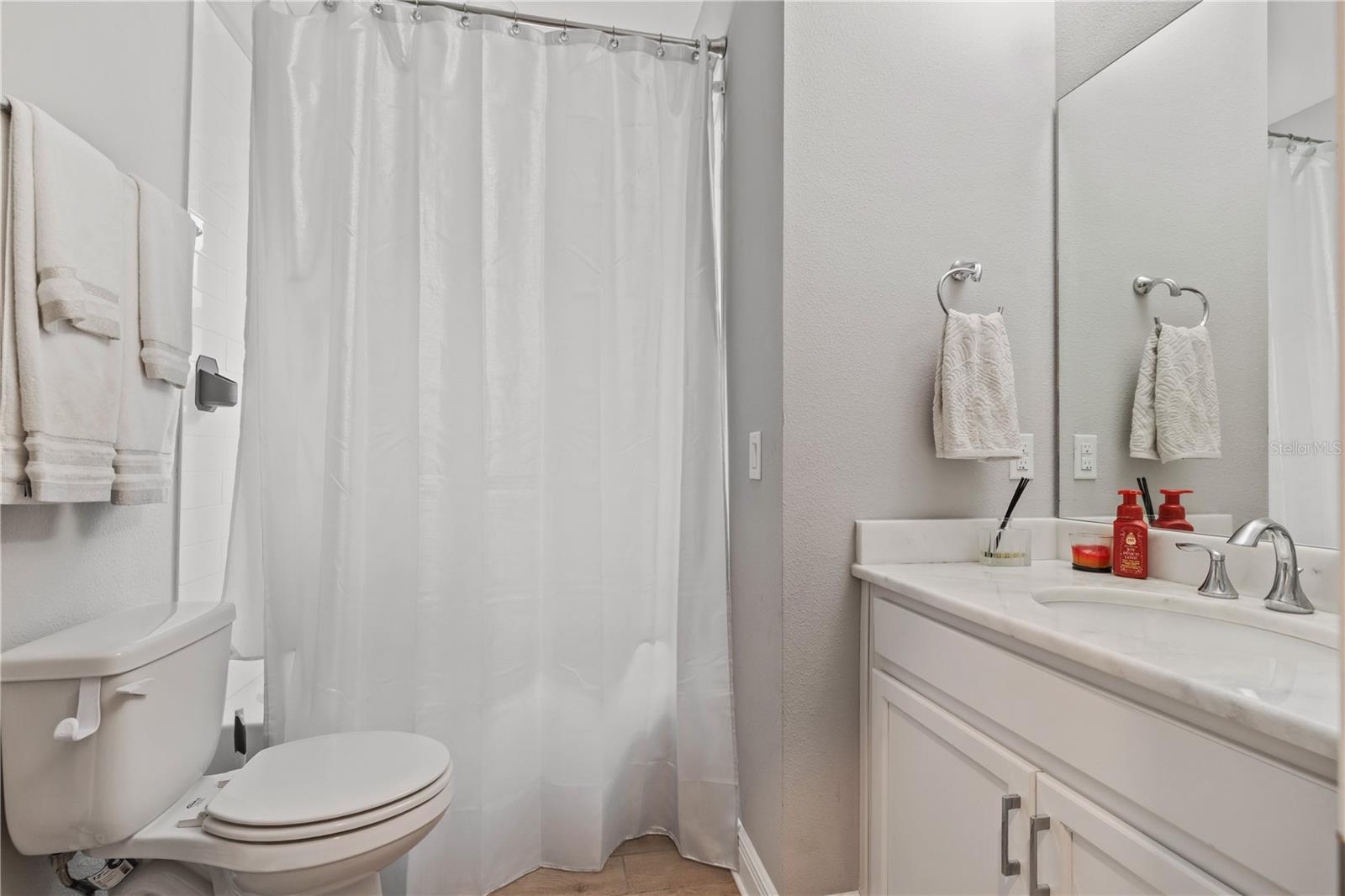 Image 23 of 44 For 3308 Glen Meadow Court