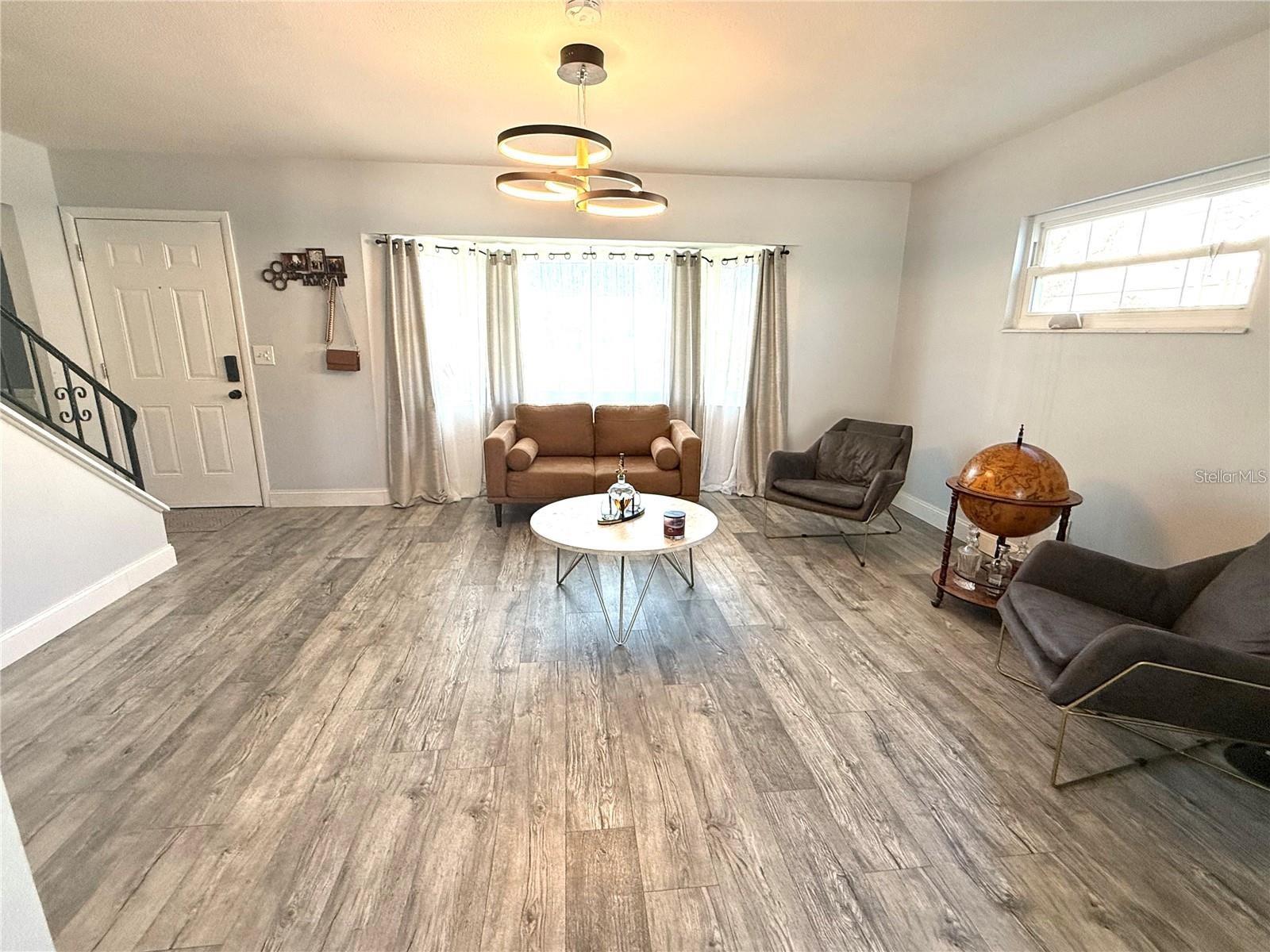 Image 4 of 20 For 8211 128th Street