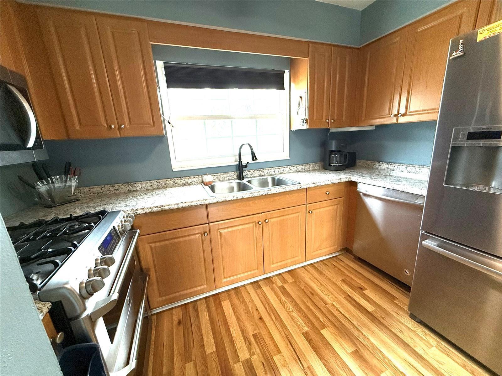Image 5 of 20 For 8211 128th Street