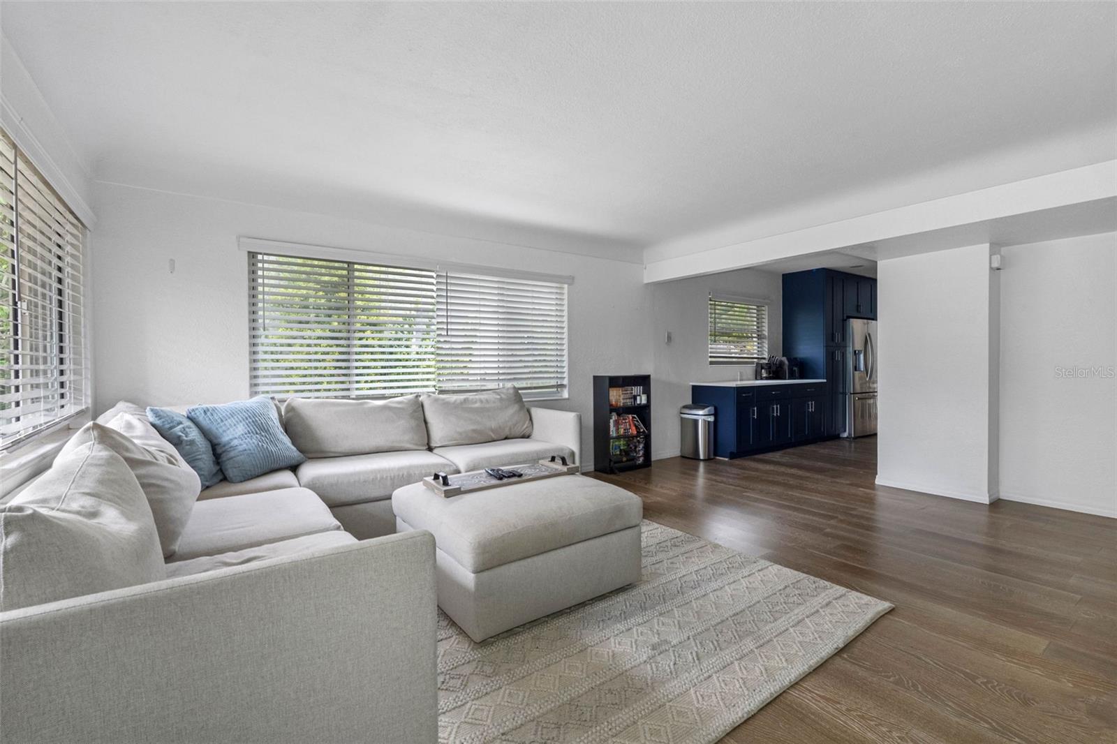 Image 11 of 51 For 7101 4th Avenue N