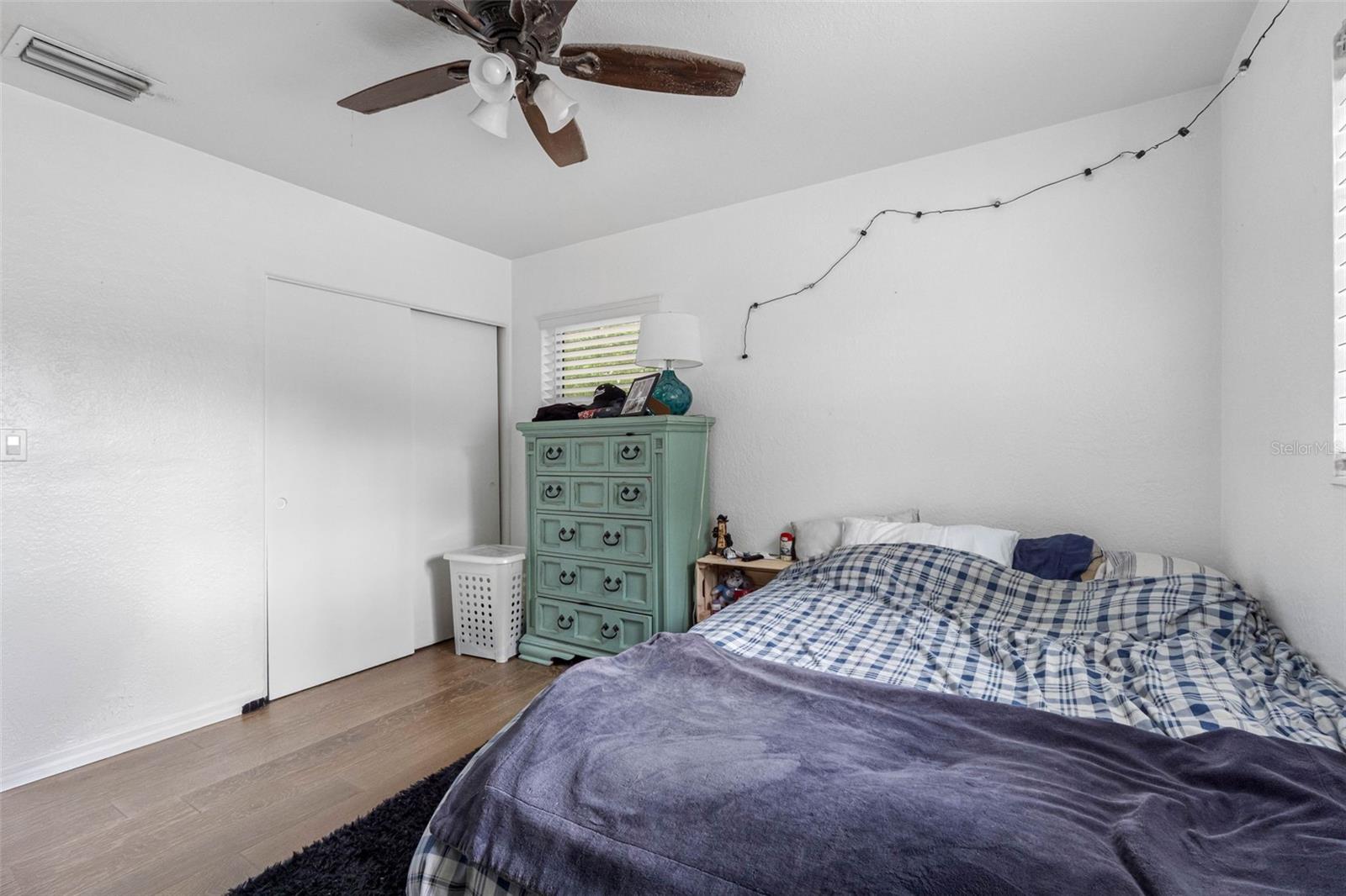 Image 21 of 51 For 7101 4th Avenue N