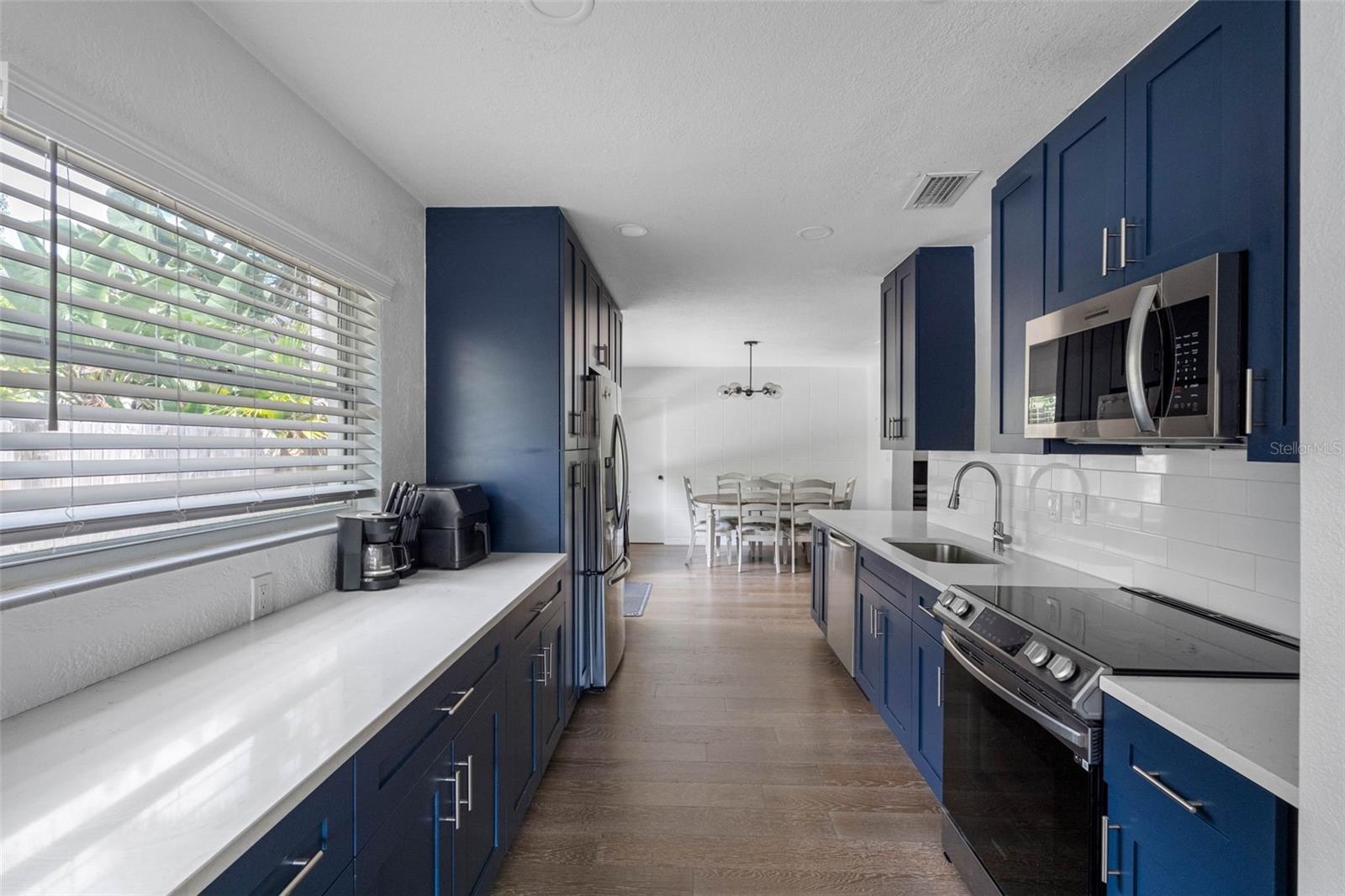 Image 4 of 51 For 7101 4th Avenue N