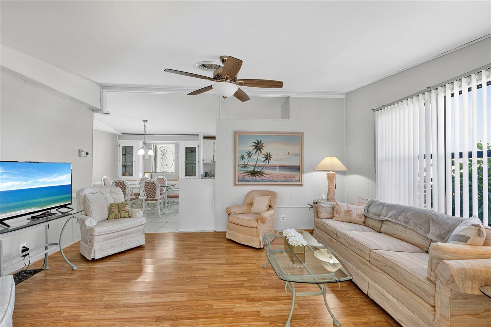 Image 12 of 73 For 521 San Clemente Circle