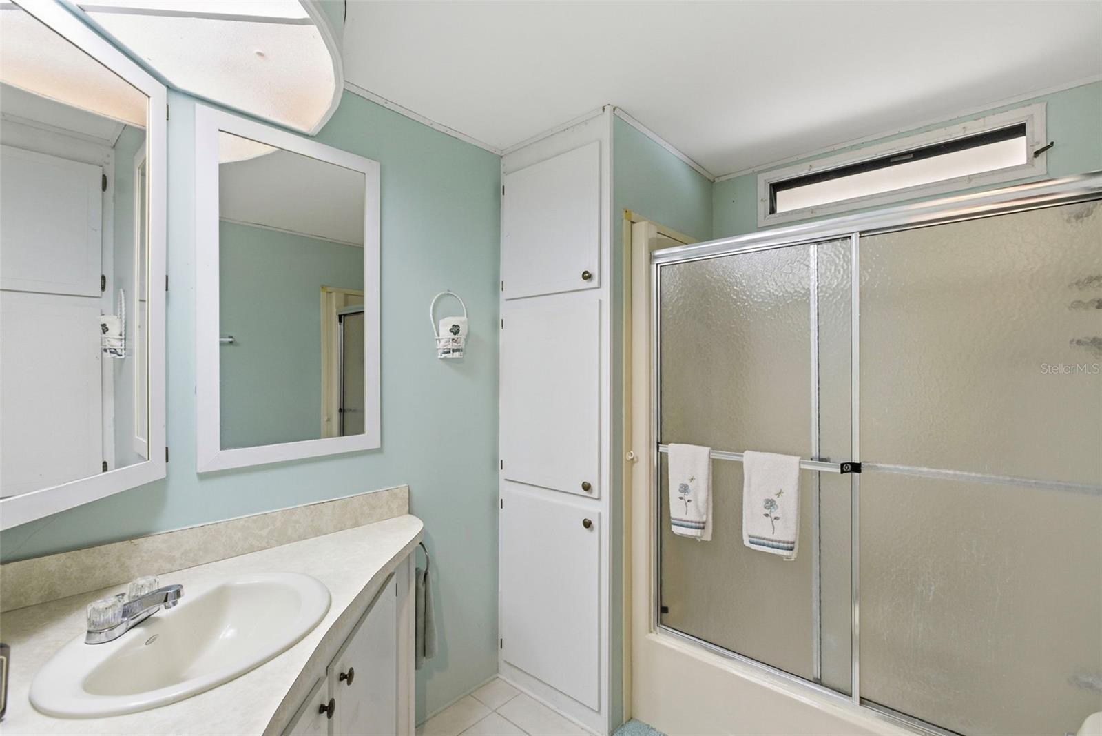 Image 23 of 73 For 521 San Clemente Circle