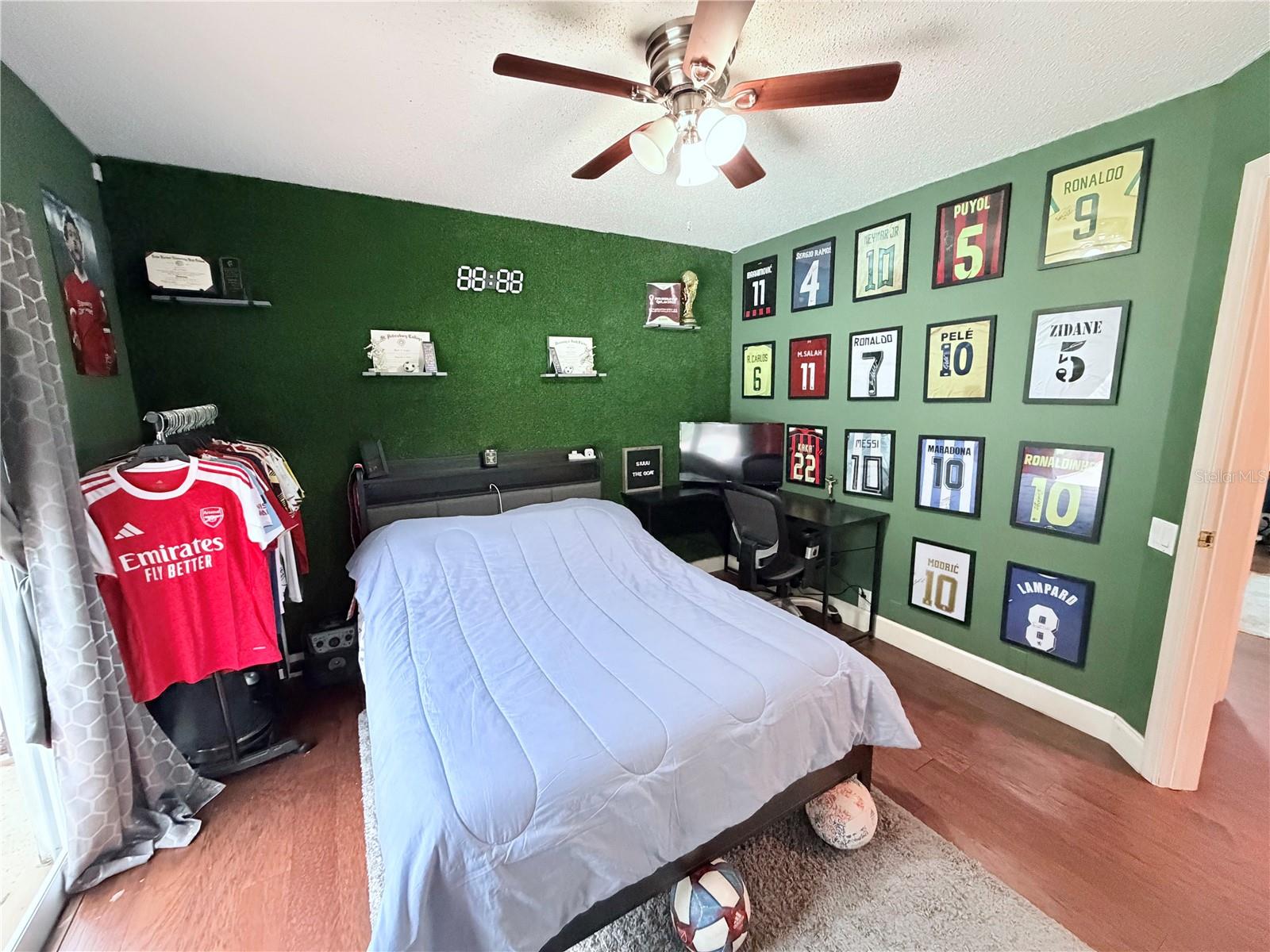 Image 33 of 68 For 4757 Brayton Terrace S