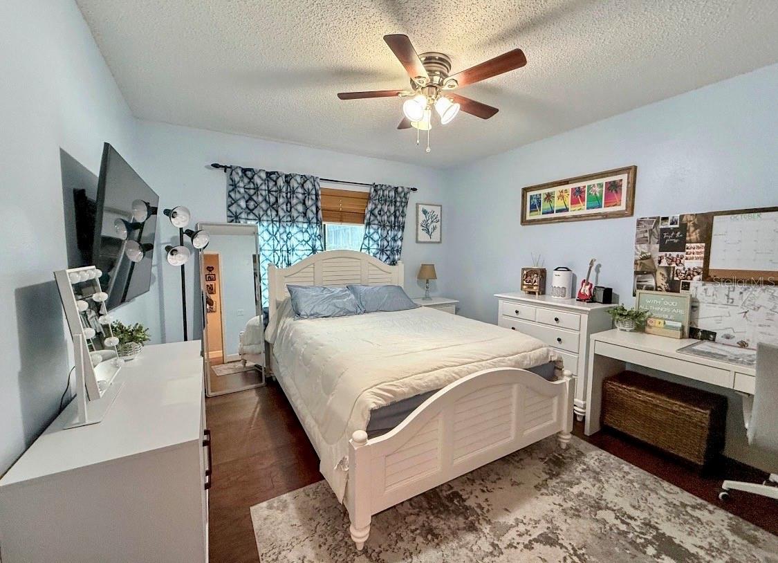 Image 39 of 68 For 4757 Brayton Terrace S