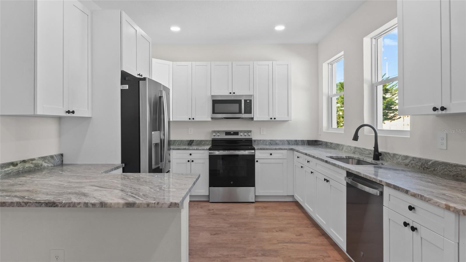 Image 10 of 38 For 4603 14th Avenue 2