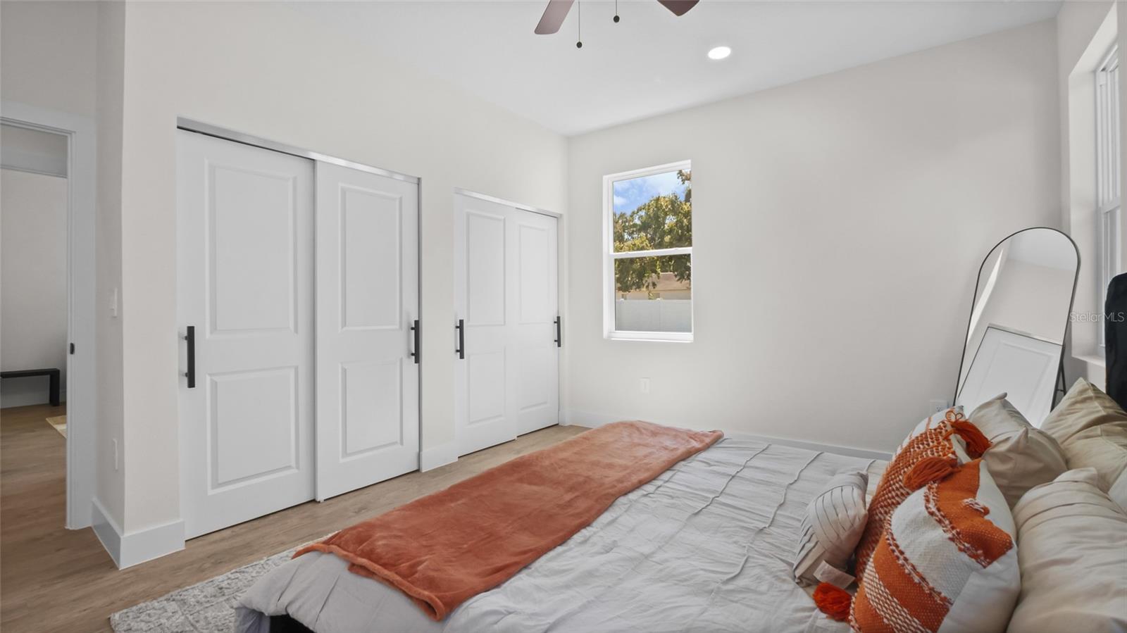 Image 21 of 38 For 4603 14th Avenue 2
