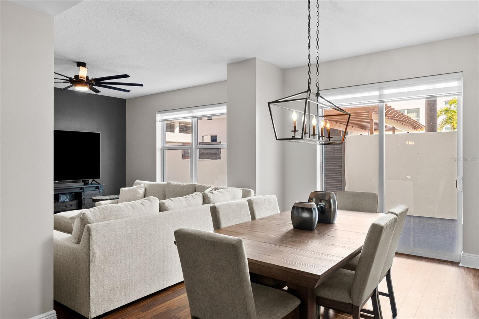 Image 11 of 45 For 1238 Kennedy Boulevard 402